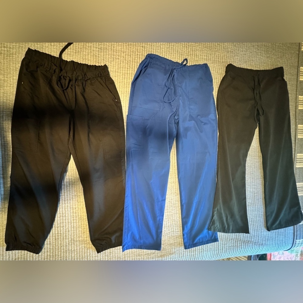 Scrubstar Women bundle Black and Blue all size M